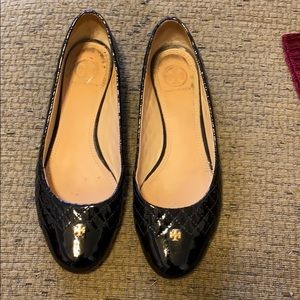 Tory Burch Black Flats!